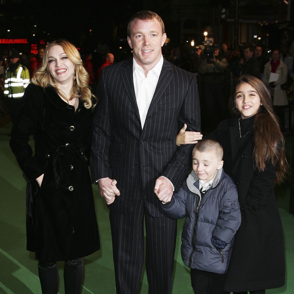 Madonna, Guy Ritchie mit den Kindern Rocco Ritchie und Lourdes Leon