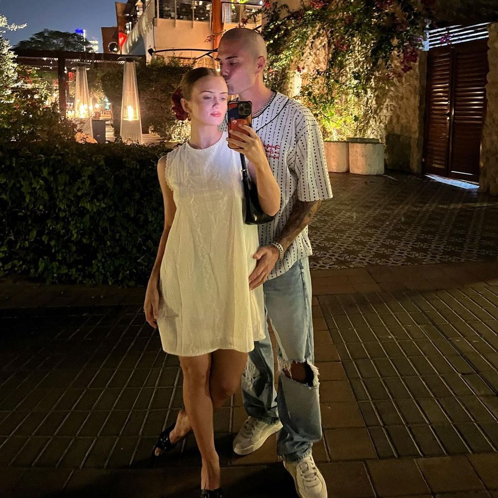 Maisie Smith und Max George im Urlaub in Dubai