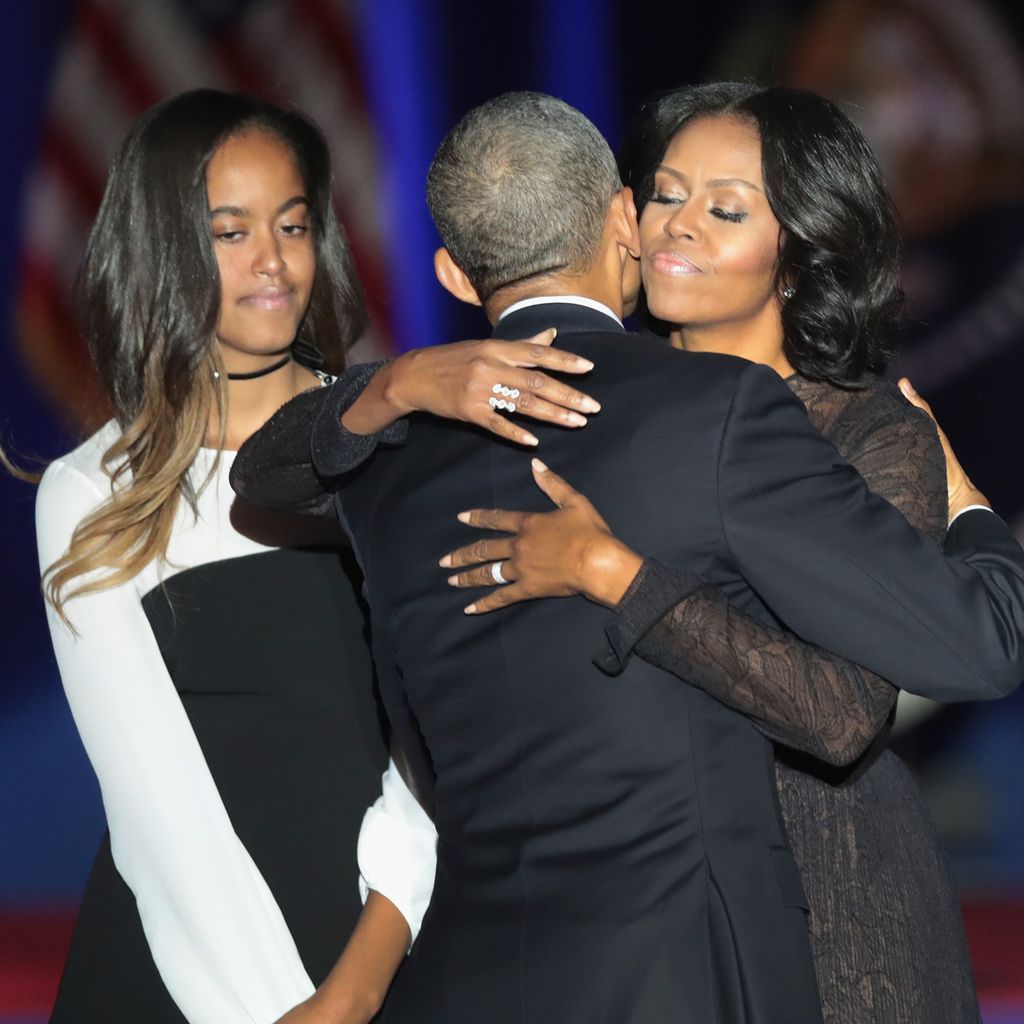 Malia, Barack und Michelle Obama 2017