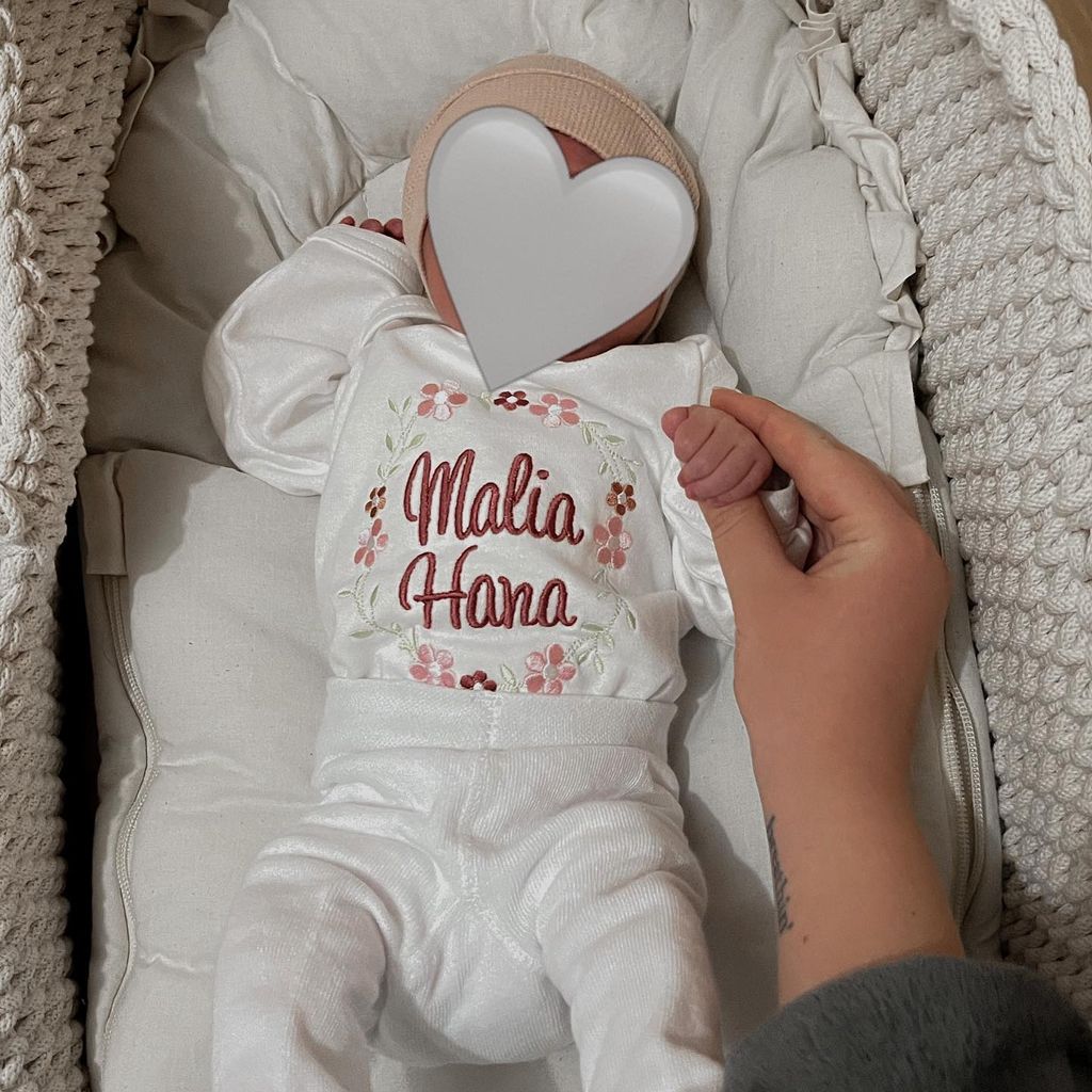 Malia Hana, Tochter von Denise Mski
