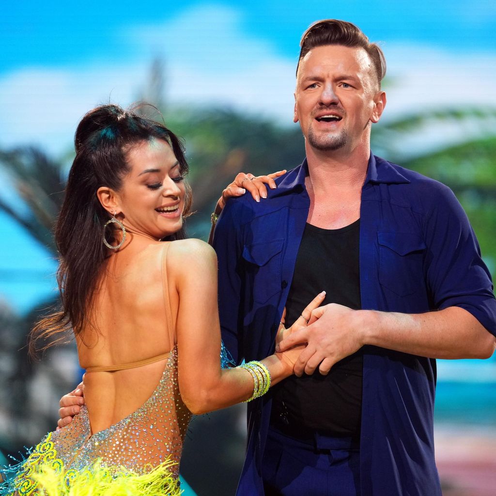 Malika Dzumaev und Ben Zucker in der vierten "Let's Dance"-Liveshow, 2025