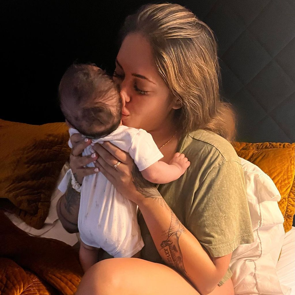 Malin Andersson mit ihrer Tochter, April 2022