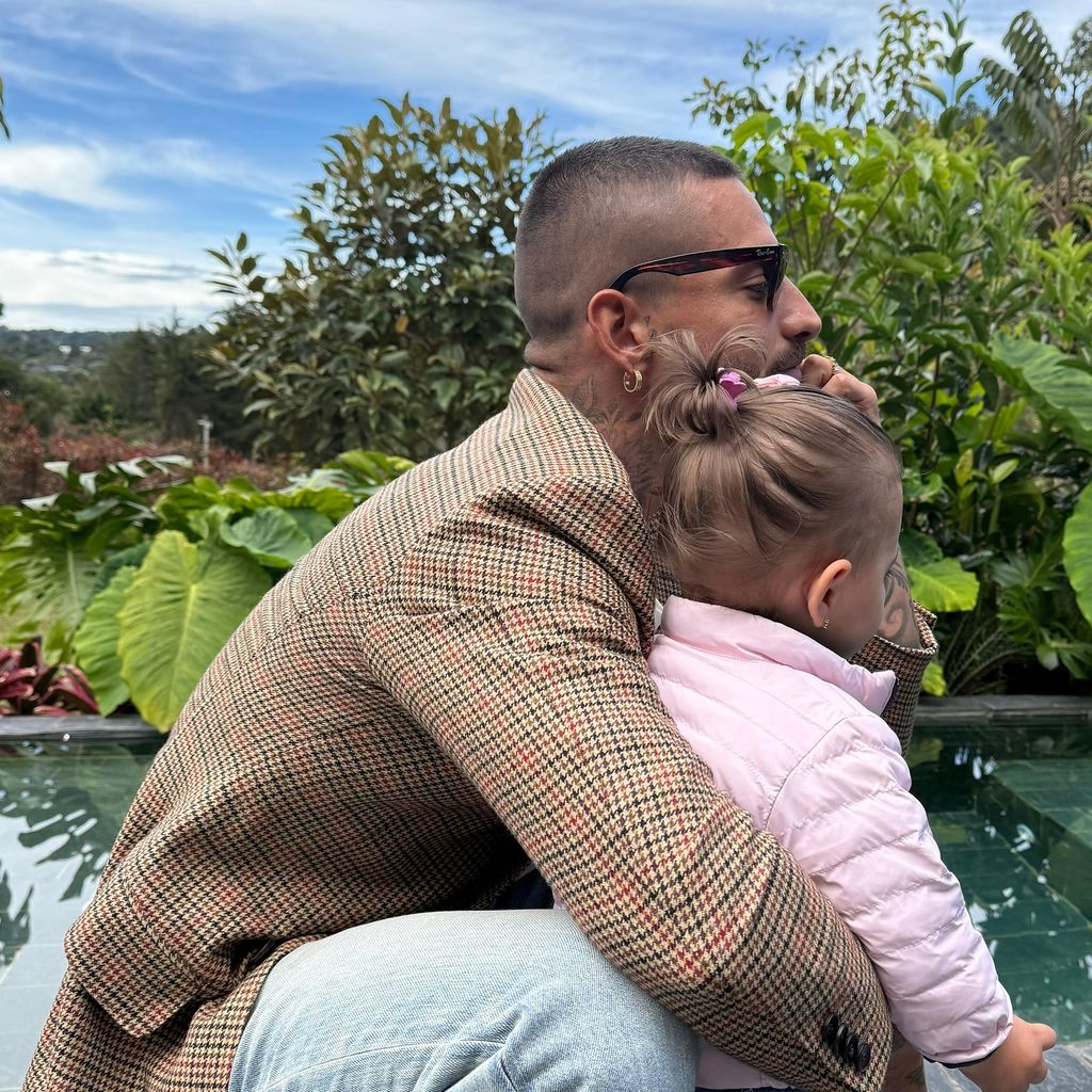 Maluma und seine Tochter Paris im Juni 2025