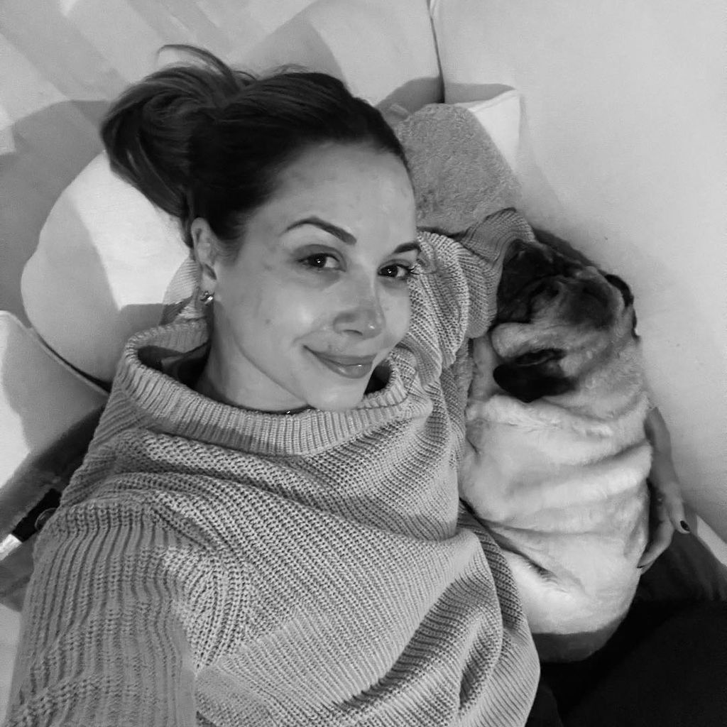 Mandy Capristo mit ihrem Hund Capone