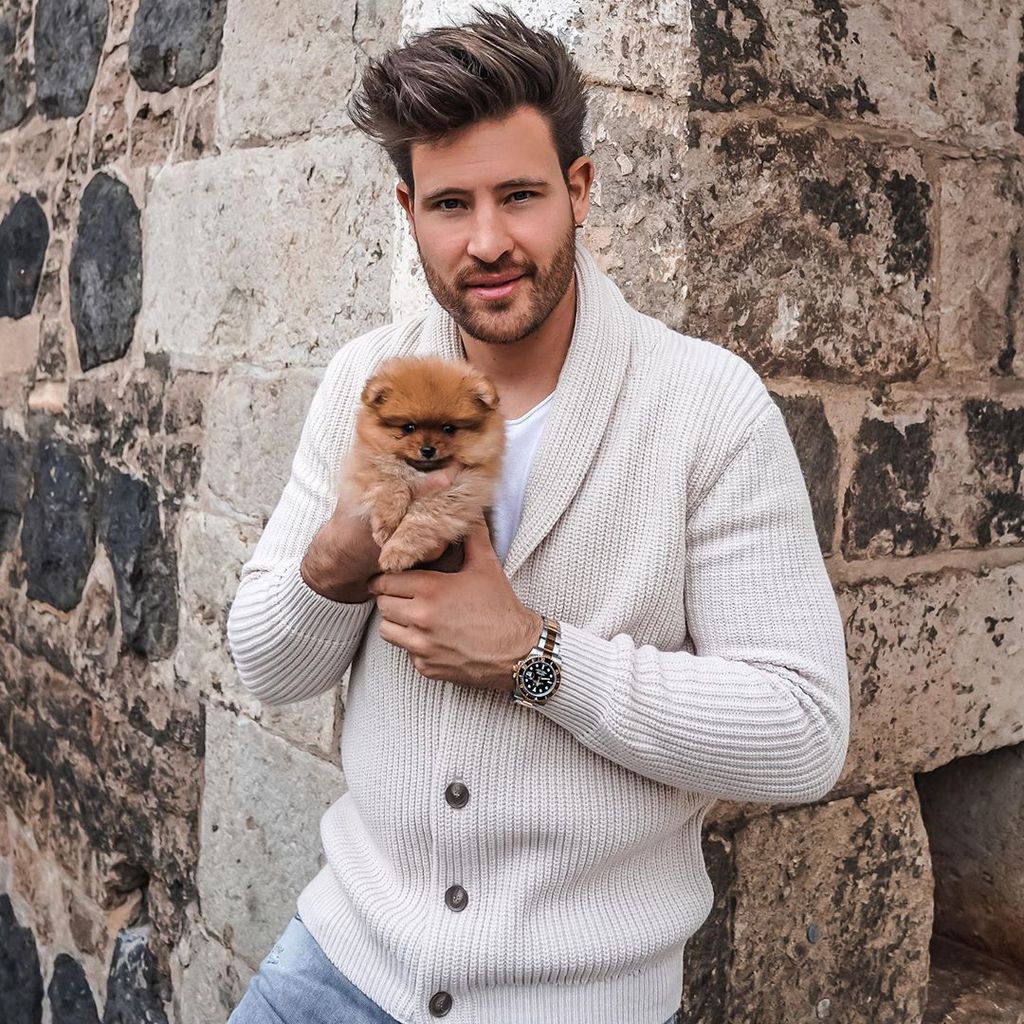 Marc Eggers mit seinem neuen Hund