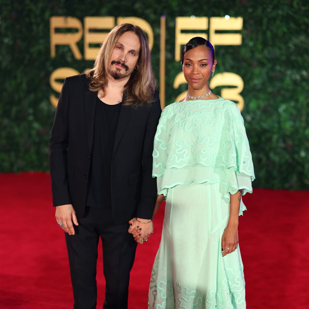 Marco Perego und Zoe Saldana im Dezember 2023