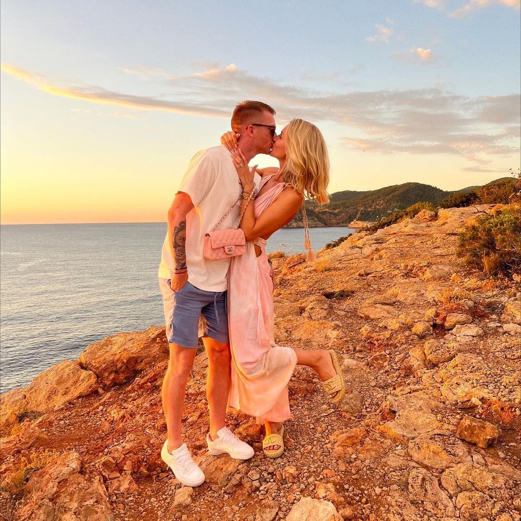 Marco Reus und Scarlett Gartmann im Juni 2022 auf Ibiza