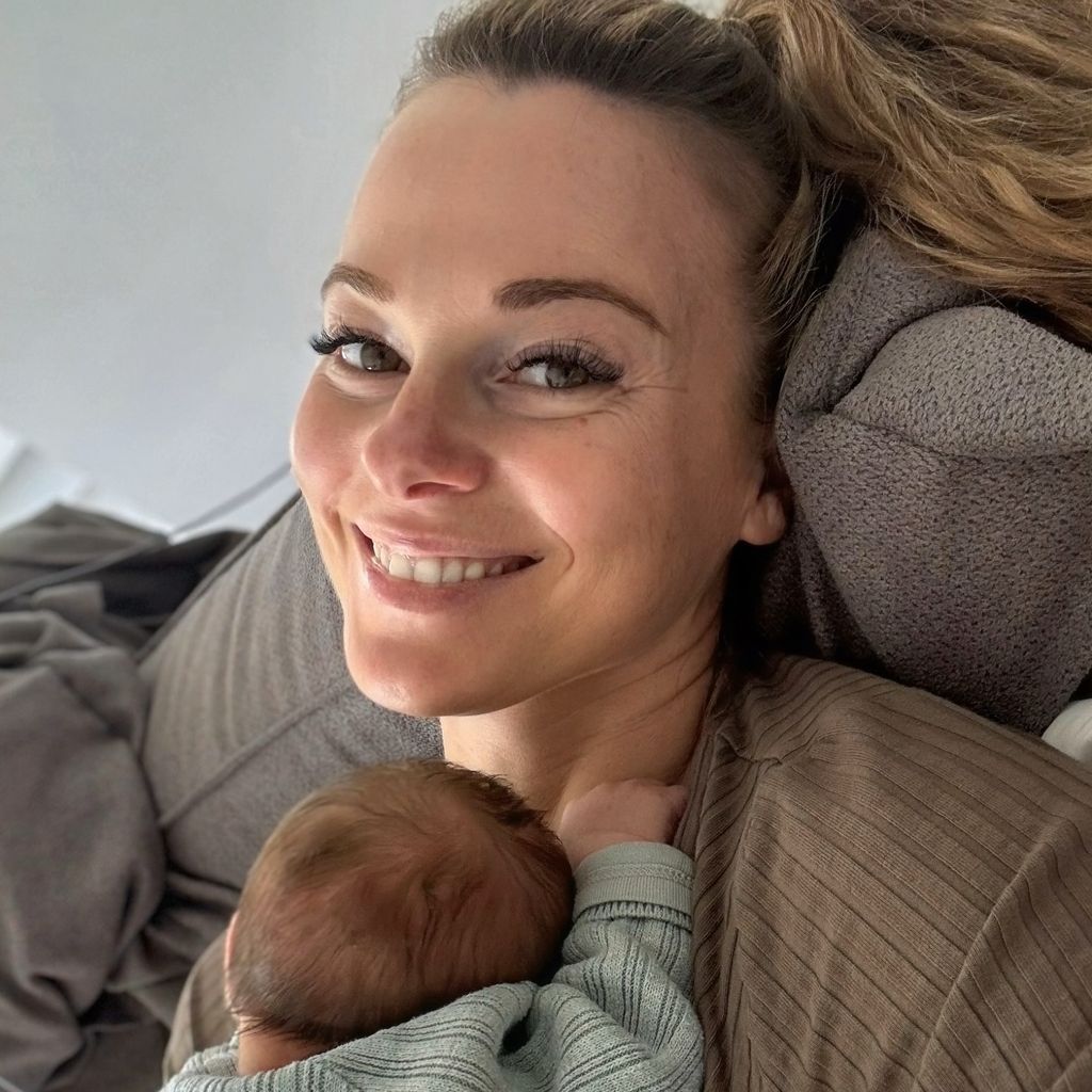Mareike Schneider und ihr Sohn, Juni 2025