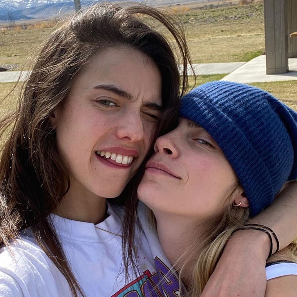 Margaret Qualley und Cara Delevingne