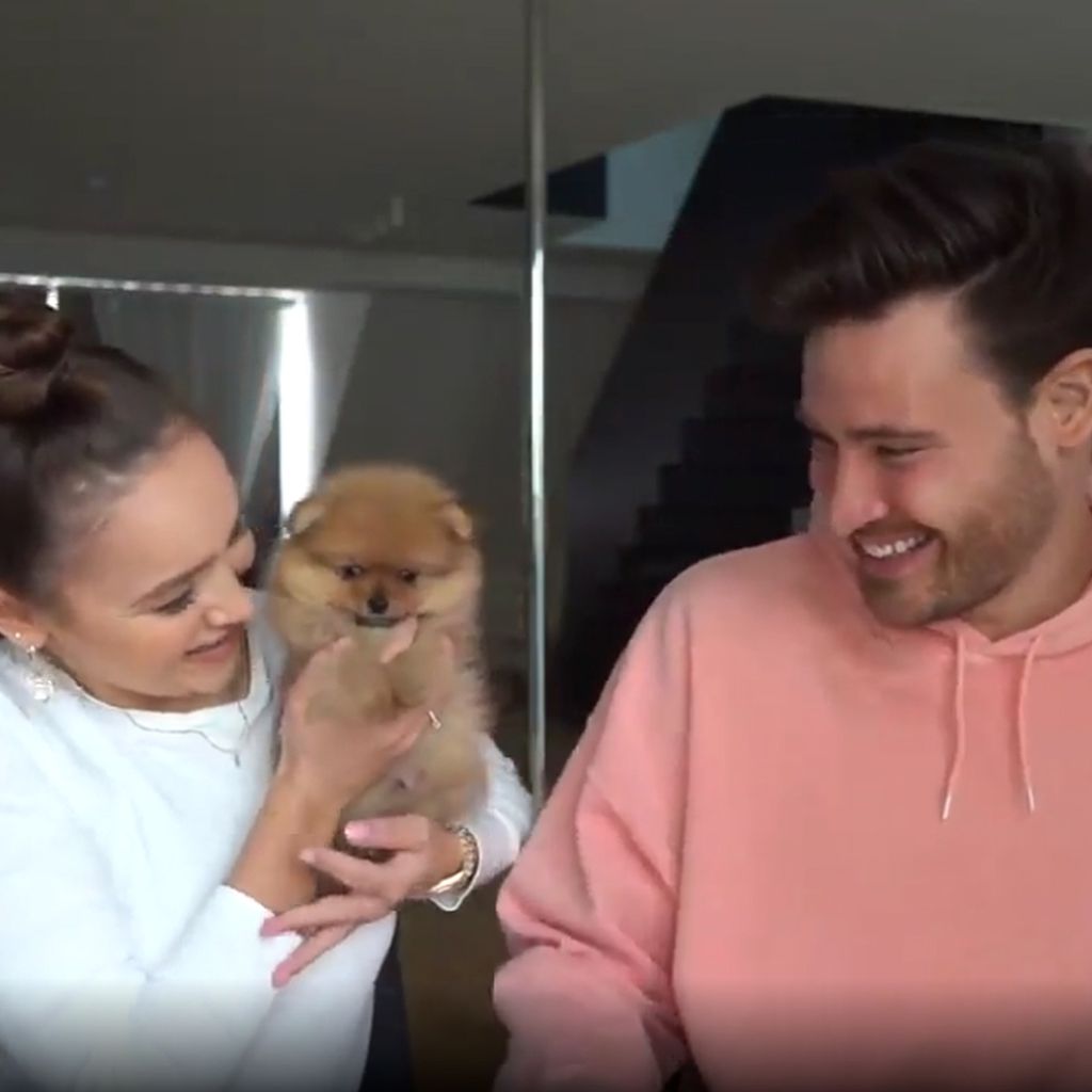 Margarita Nigmatullin und Marc Eggers mit ihrem neuen Hund