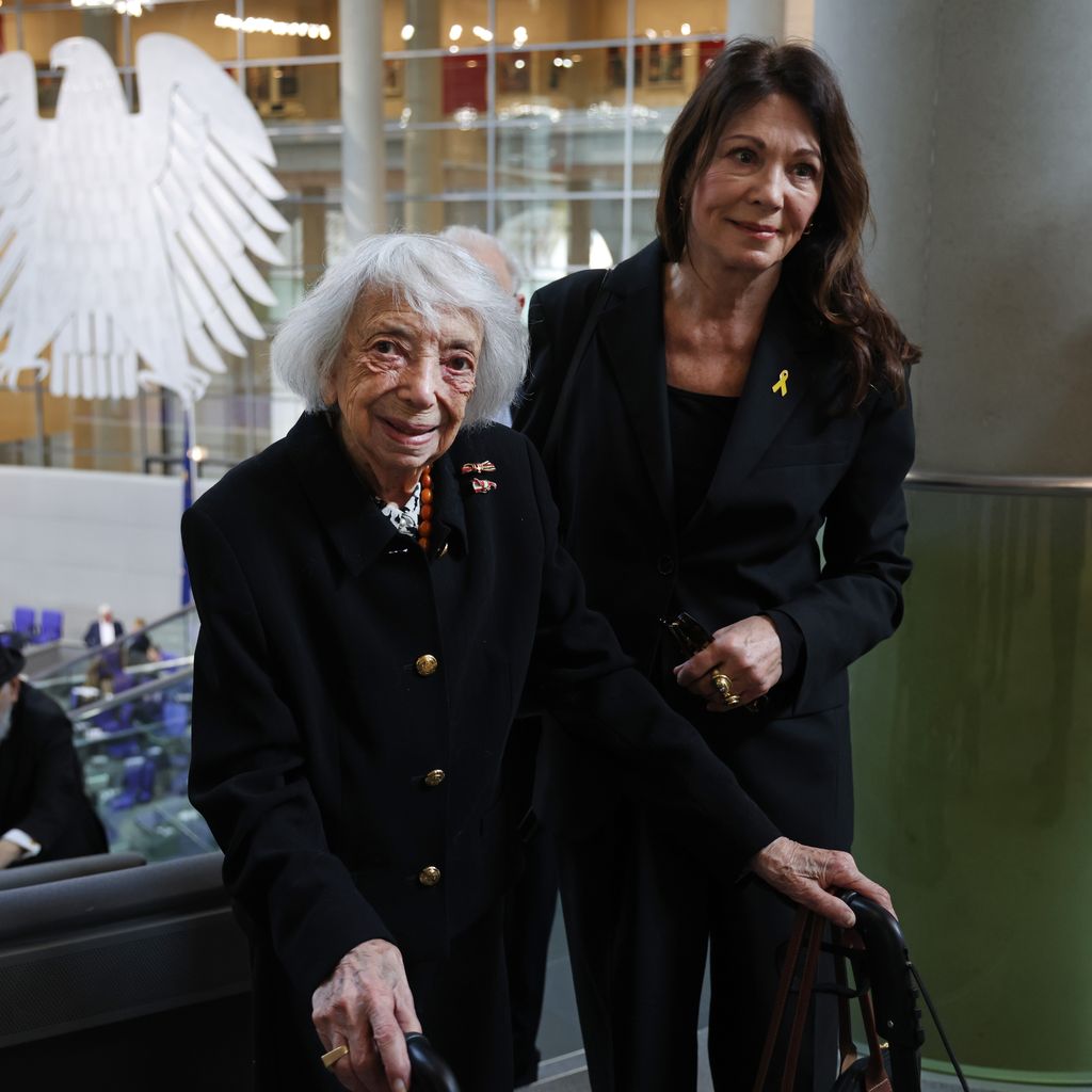 Margot Friedländer und Iris Berben im Deutschen Bundestag im Januar 2025