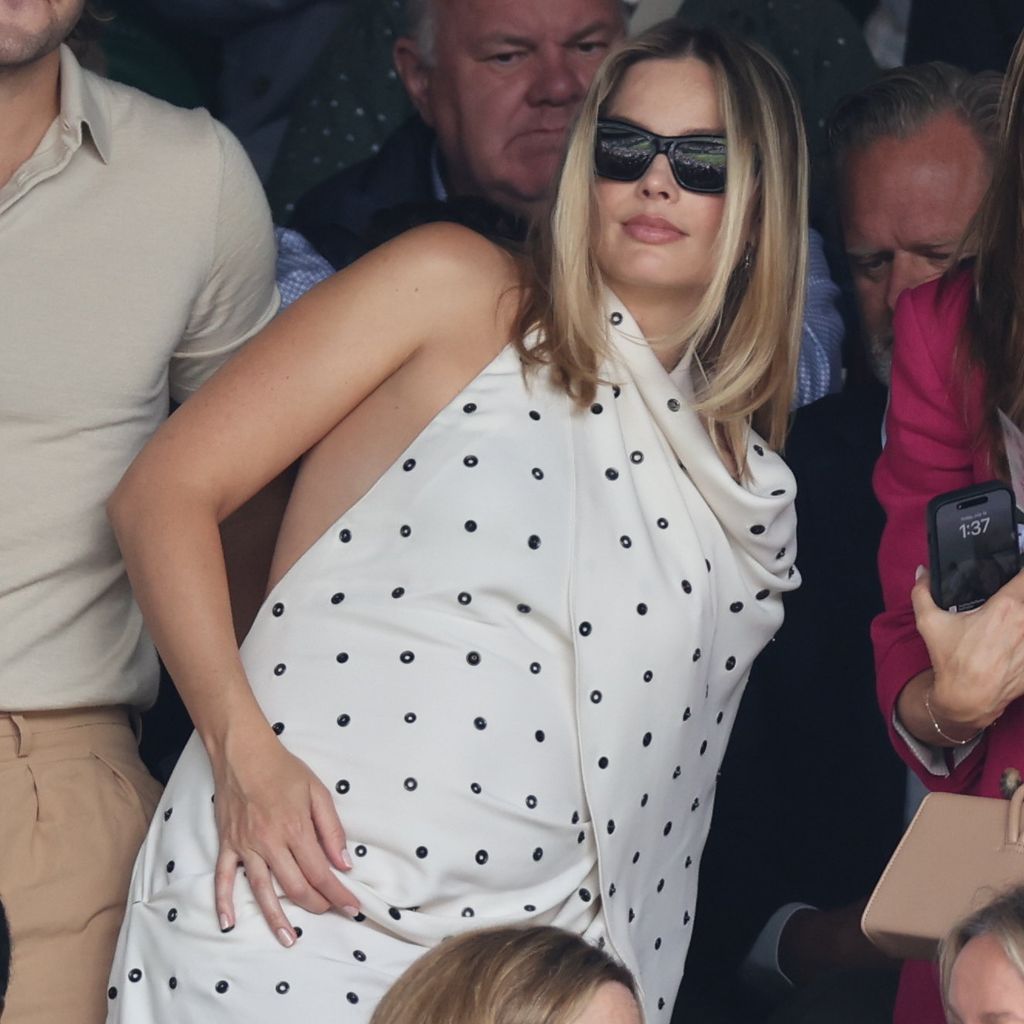 Margot Robbie während einer Wimbledon-Partie, Juli 2024
