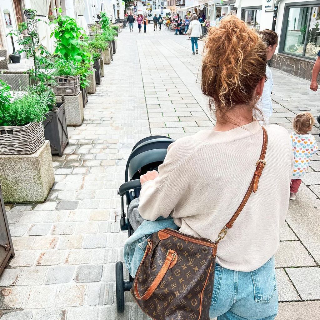 Maria Wedig mit ihrem Baby
