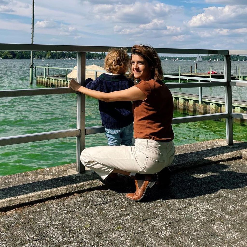 Marie Nasemann mit ihrem Kind