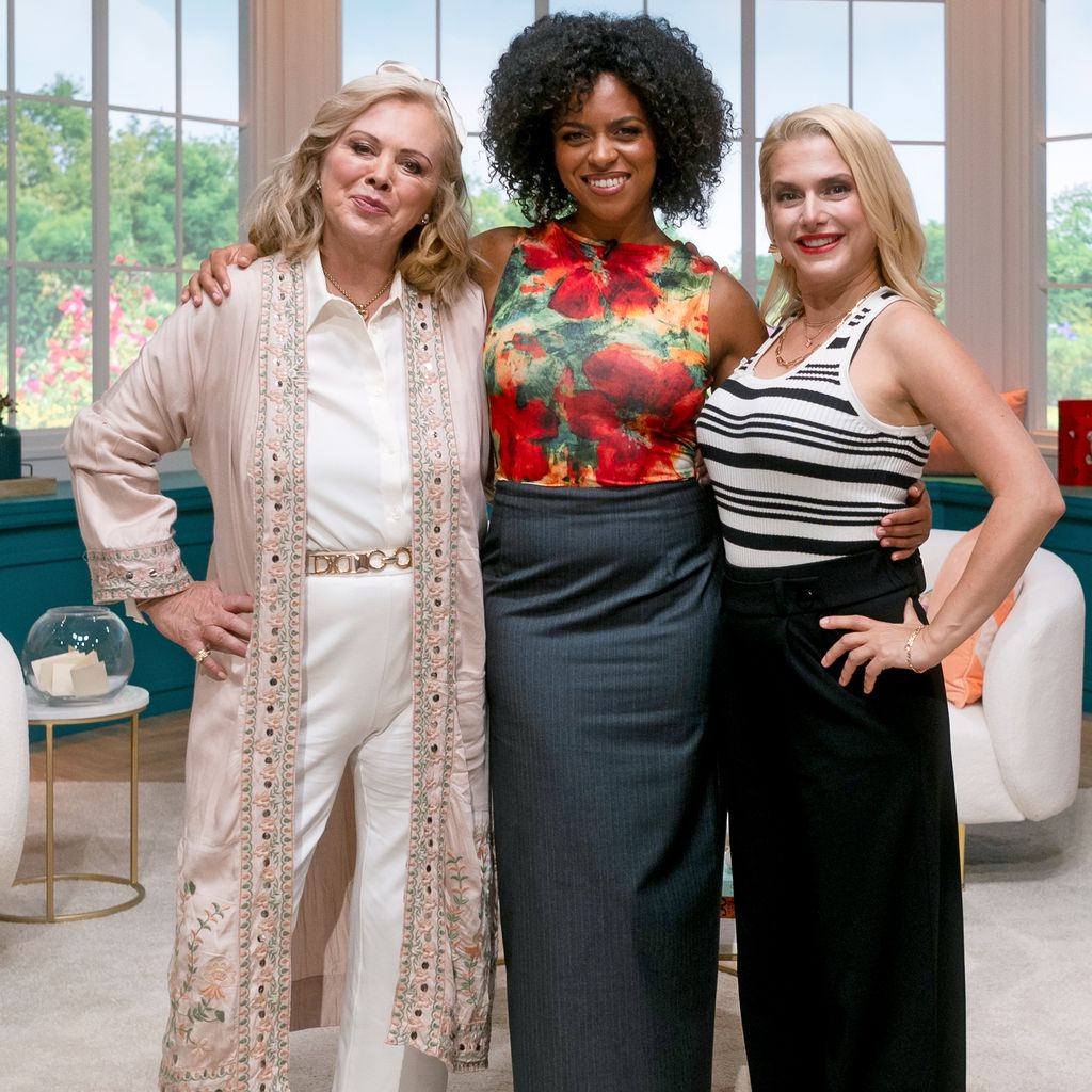 Die "Amado, Belli, Biedermann"-Moderatorinnen Marijke Amado, Aminata Belli und Jeanette Biedermann