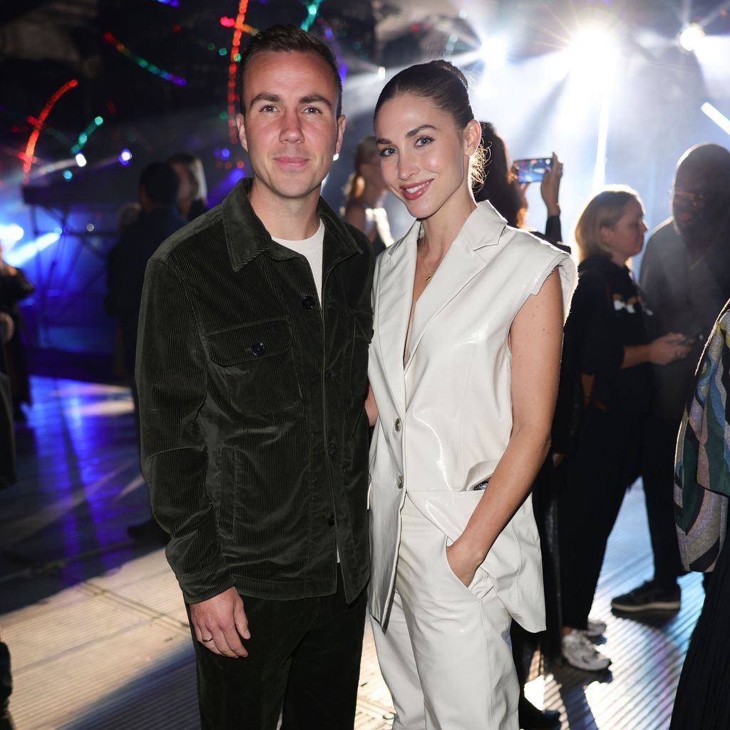Mario Götze und Ann-Kathrin Götze im September 2022