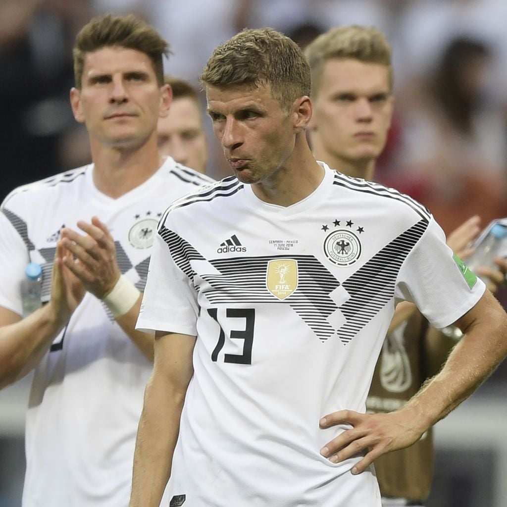 Mario Gomez und Thomas Müller nach dem WM-Spiel gegen Mexiko
