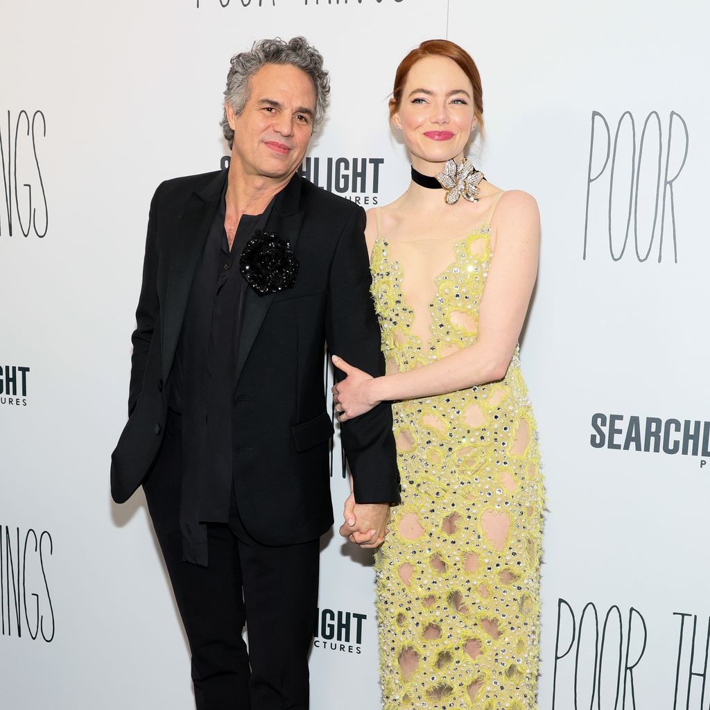 Mark Ruffalo und Emma Stone bei der "Poor Things"-Premiere