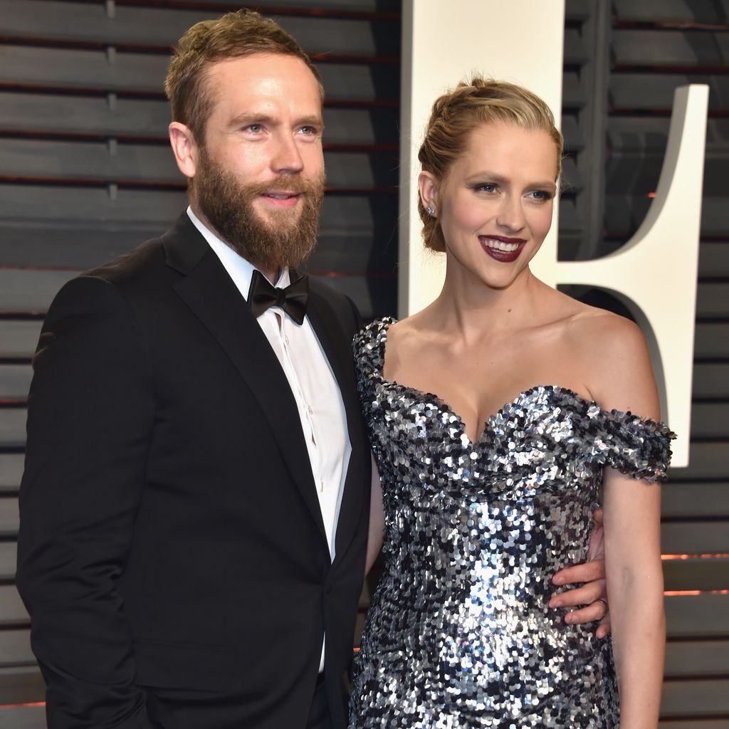 Mark Webber und Teresa Palmer bei der Vanity Fair Oscar Party 2017