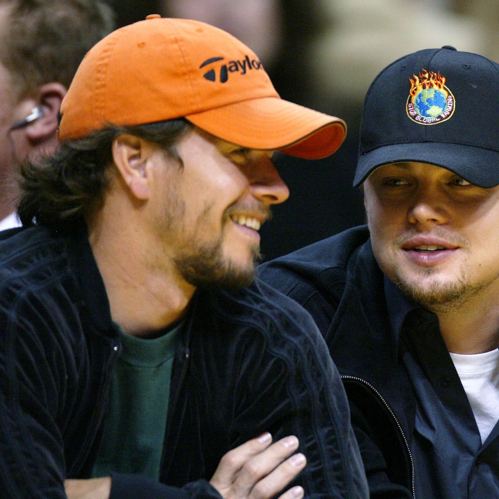 Mark Wahlberg und Leonardo DiCaprio im März 2004