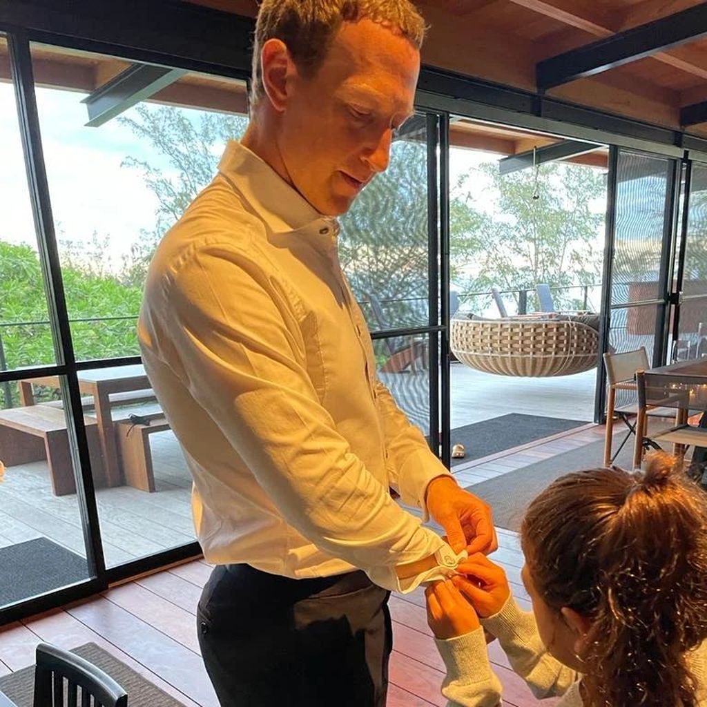 Mark Zuckerberg mit einer seiner Töchter