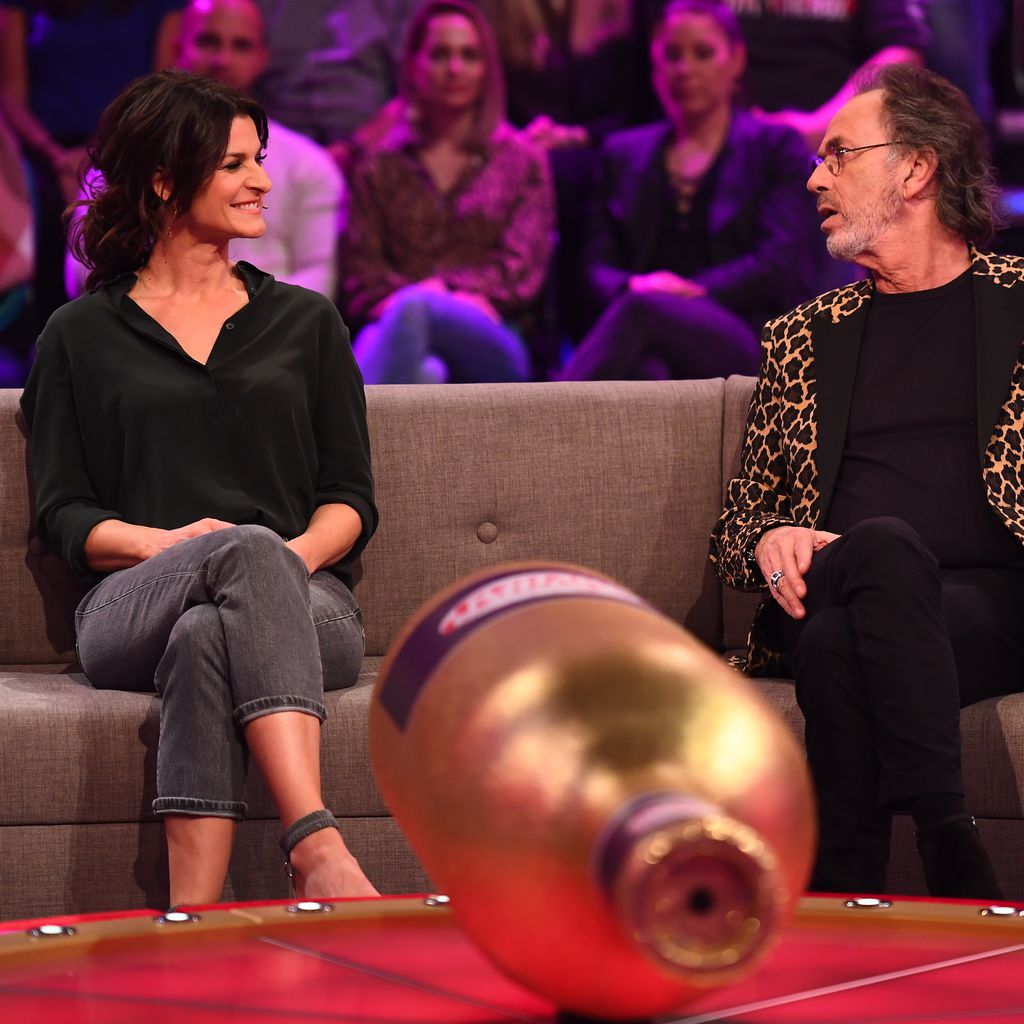 Marlene Lufen und Hugo Egon Balder bei "Das große Promi Flaschendrehen", 2019