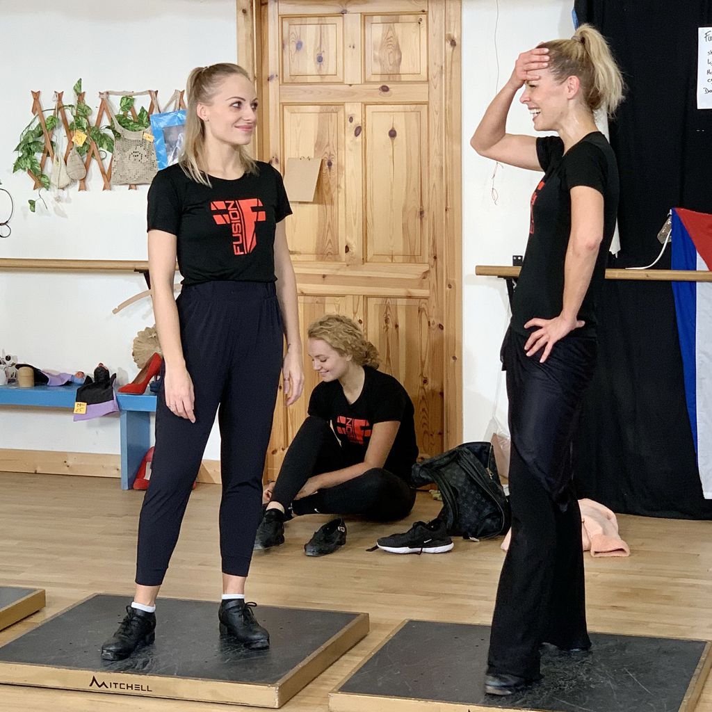 Marta Arndt und Isabel Edvardsson, Profitänzerinnen