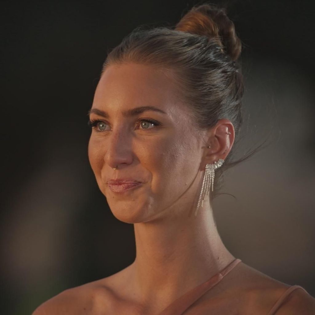 Martin Braun und Clara bei der Rosenzeremonie im Halbfinale von "Die Bachelors"