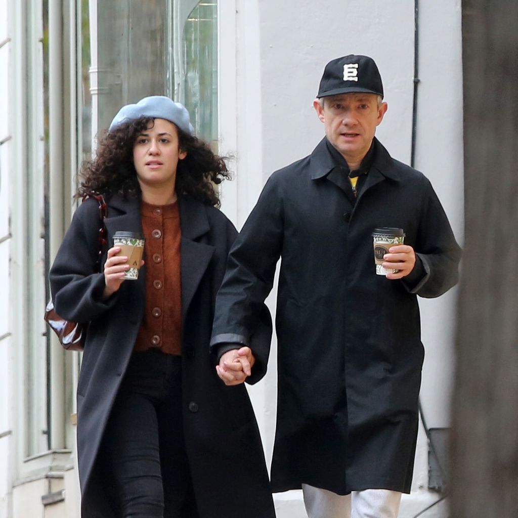 Martin Freeman mit einer Unbekannten