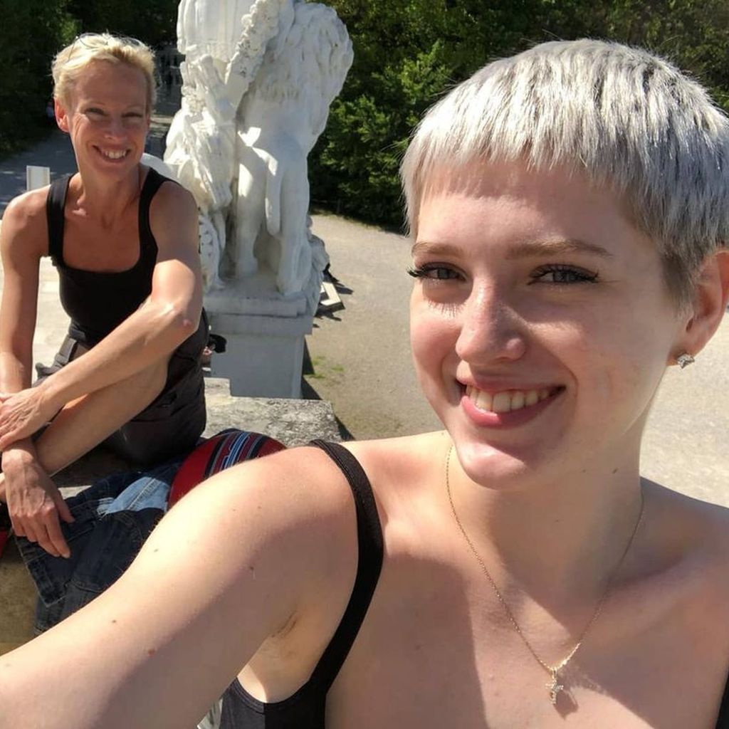 Martina und ihre Tochter Lou-Anne im Mai 2021
