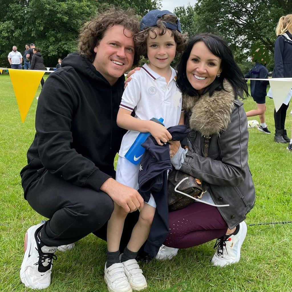 Schauspielerin Martine McCutcheon (r.) mit ihrer Familie