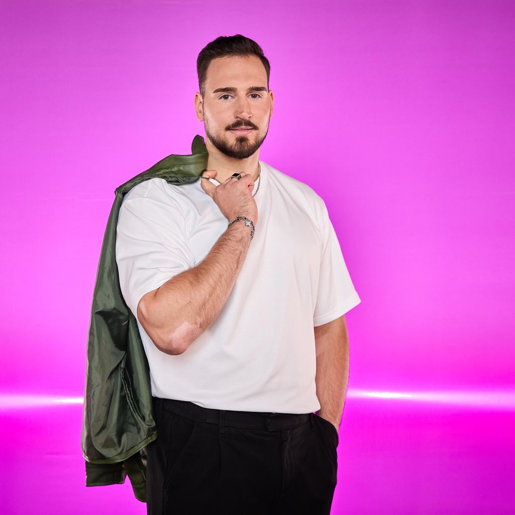 Marvin, "Make Love, Fake Love"-Kandidat