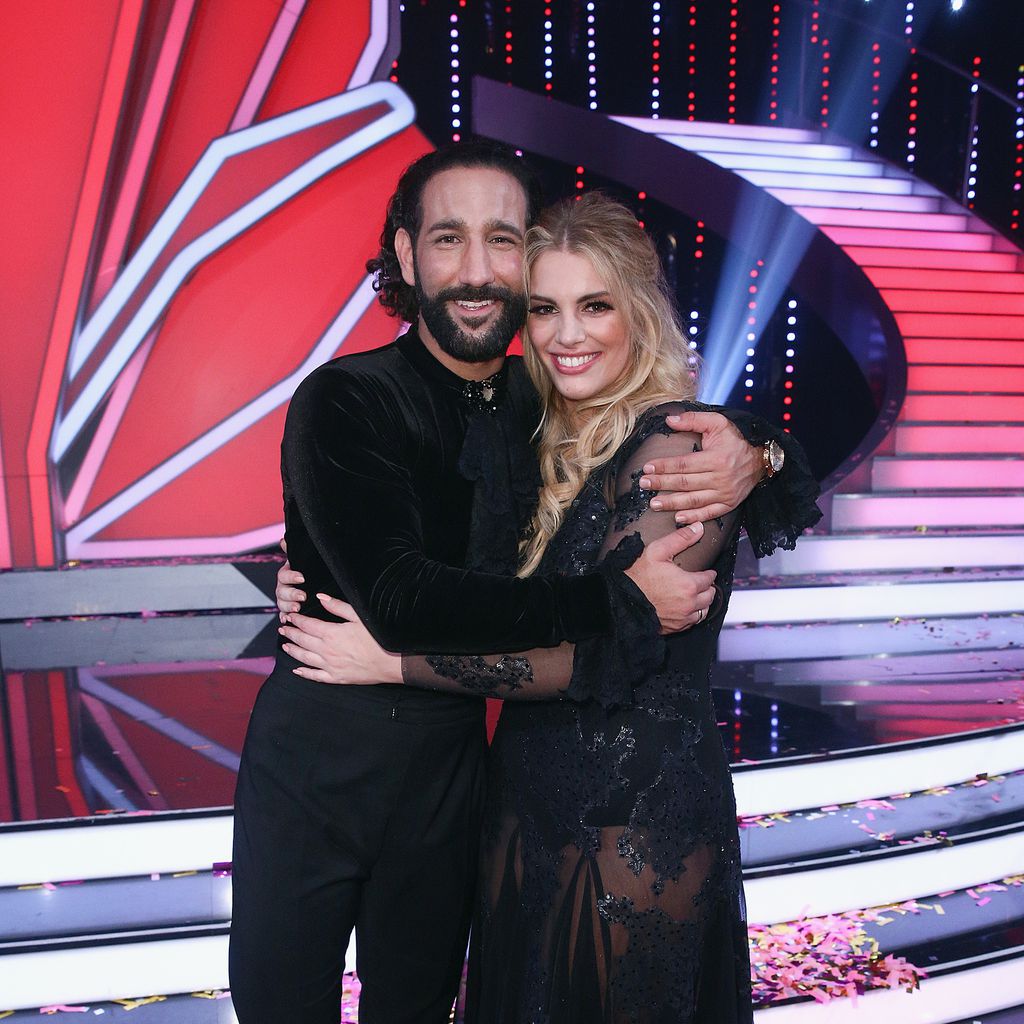 Massimo Sinató und Angelina Kirsch bei "Let's Dance" 2017