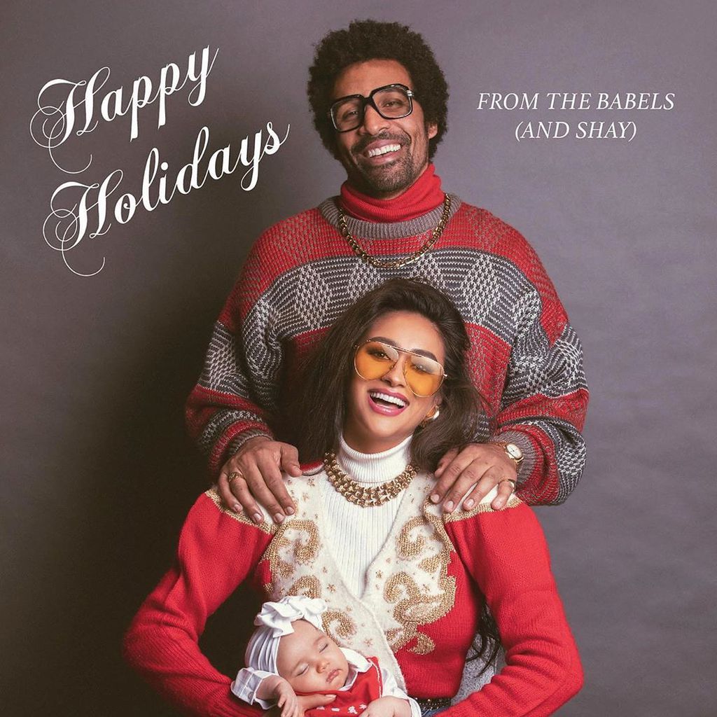 Matte Babel und Shay Mitchells Weihnachtskarte
