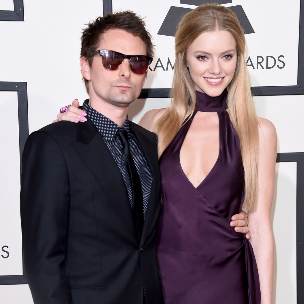 Matthew Bellamy und Elle Evans bei den Grammys 2016