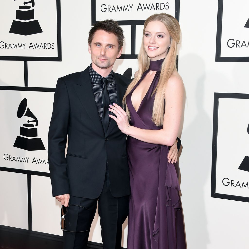 Matthew Bellamy und Elle Evans  bei den Grammys 2016