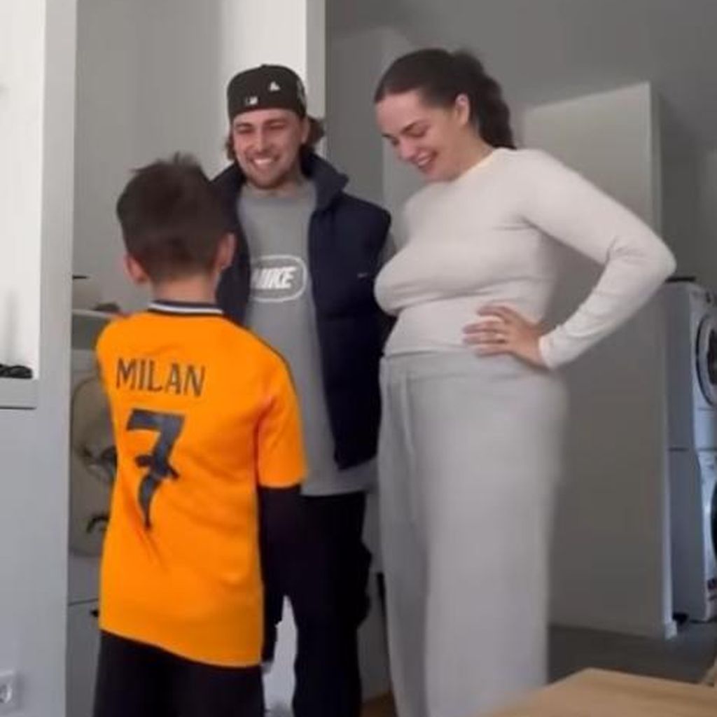 Matthias Höhn, Lejla Höhn und Matthias' Sohn Milan im Juli 2025
