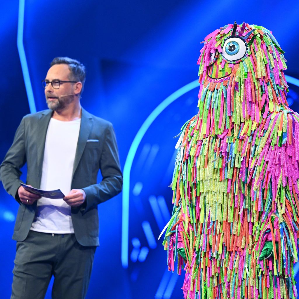 Matthias Opdenhövel und das Zottel bei "The Masked Dancer"