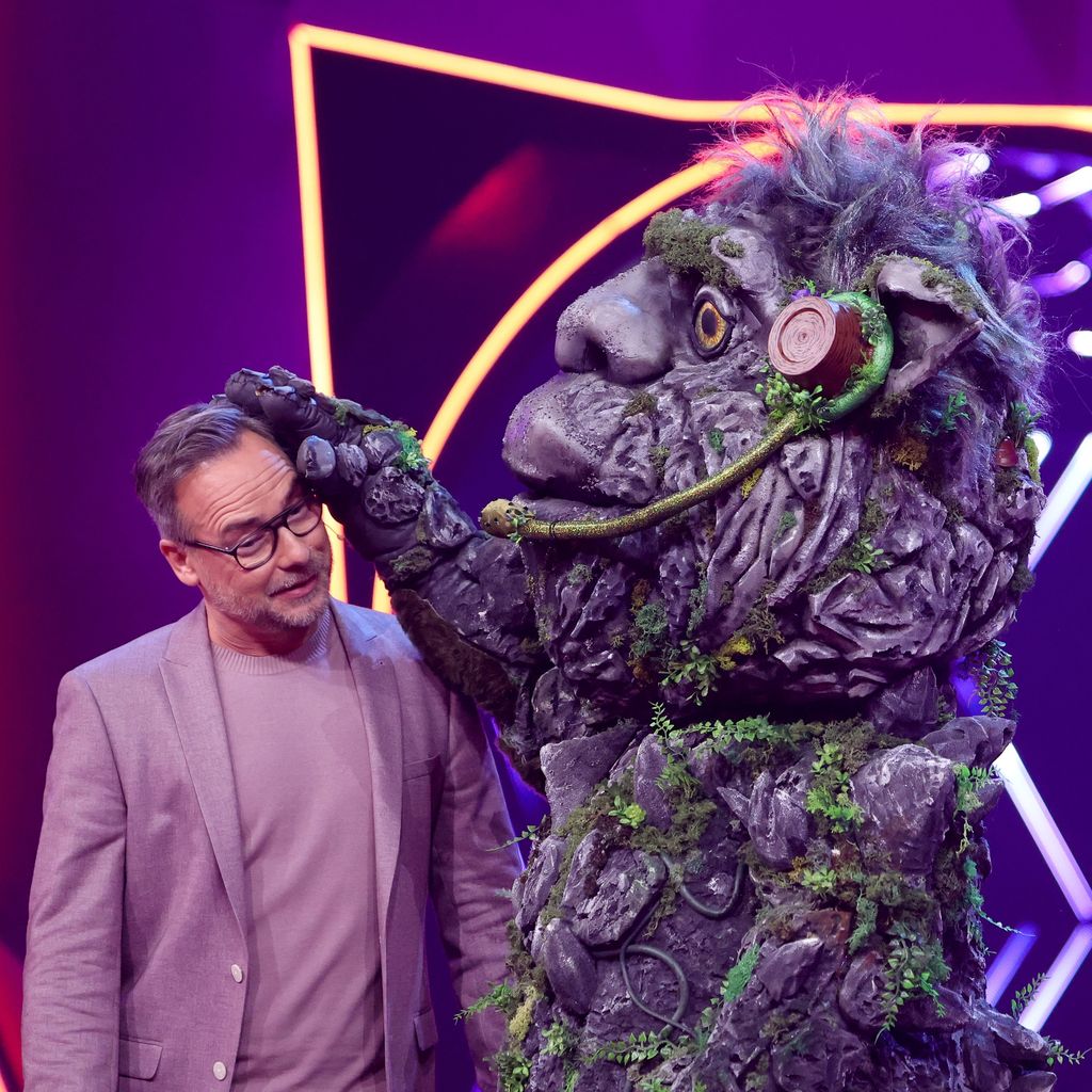 Matthias Opdenhövel und der Troll bei "The Masked Singer" 2023
