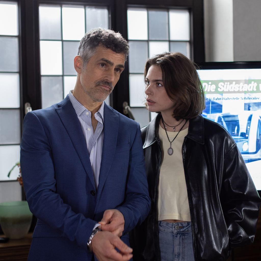 Matthias Sauer (Gabriel Merz) und Larissa (Ilka Mahrholz) bei "Unter uns"