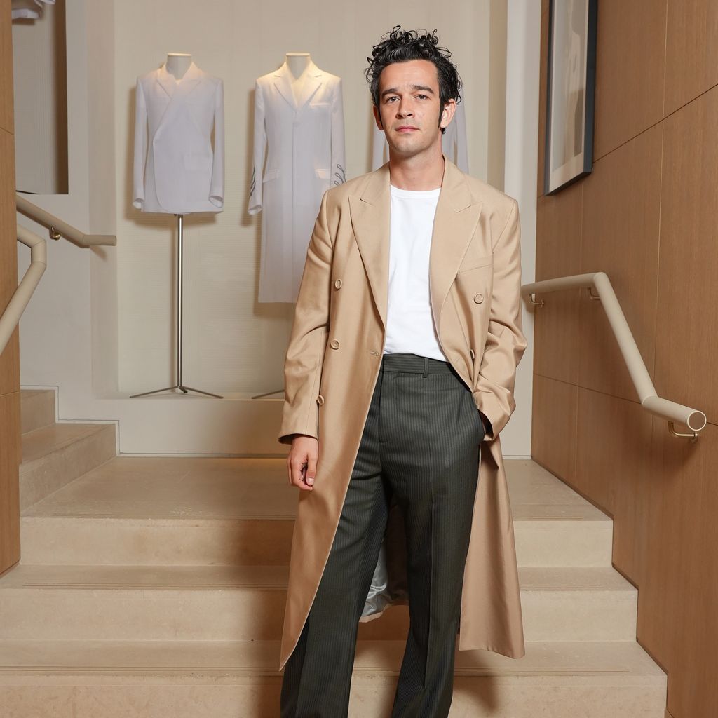 Matty Healy, Sänger