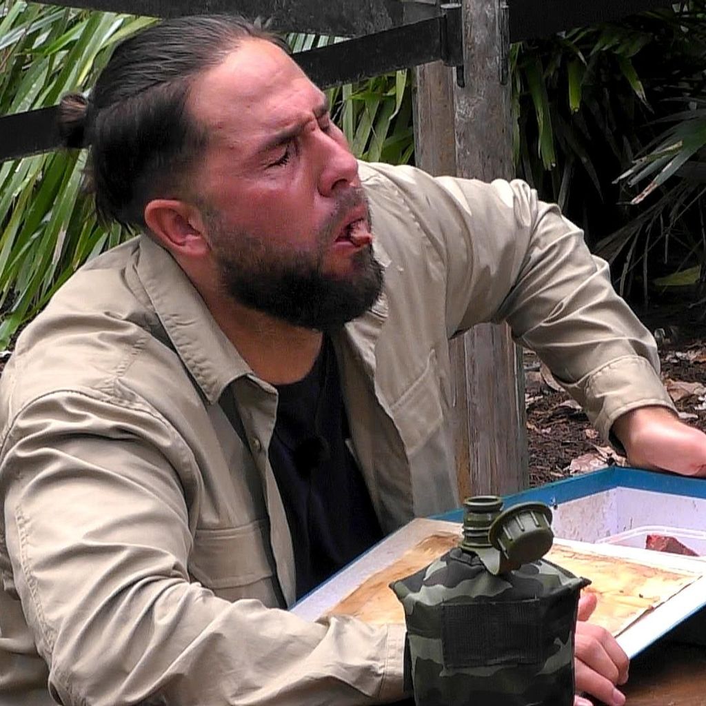 Maurice Dziwak bei der Dschungelprüfung