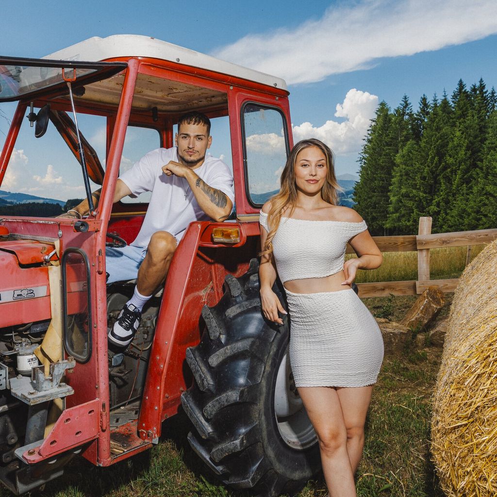 Max Bornmann und Melina Hoch im "Forsthaus Rampensau Germany"