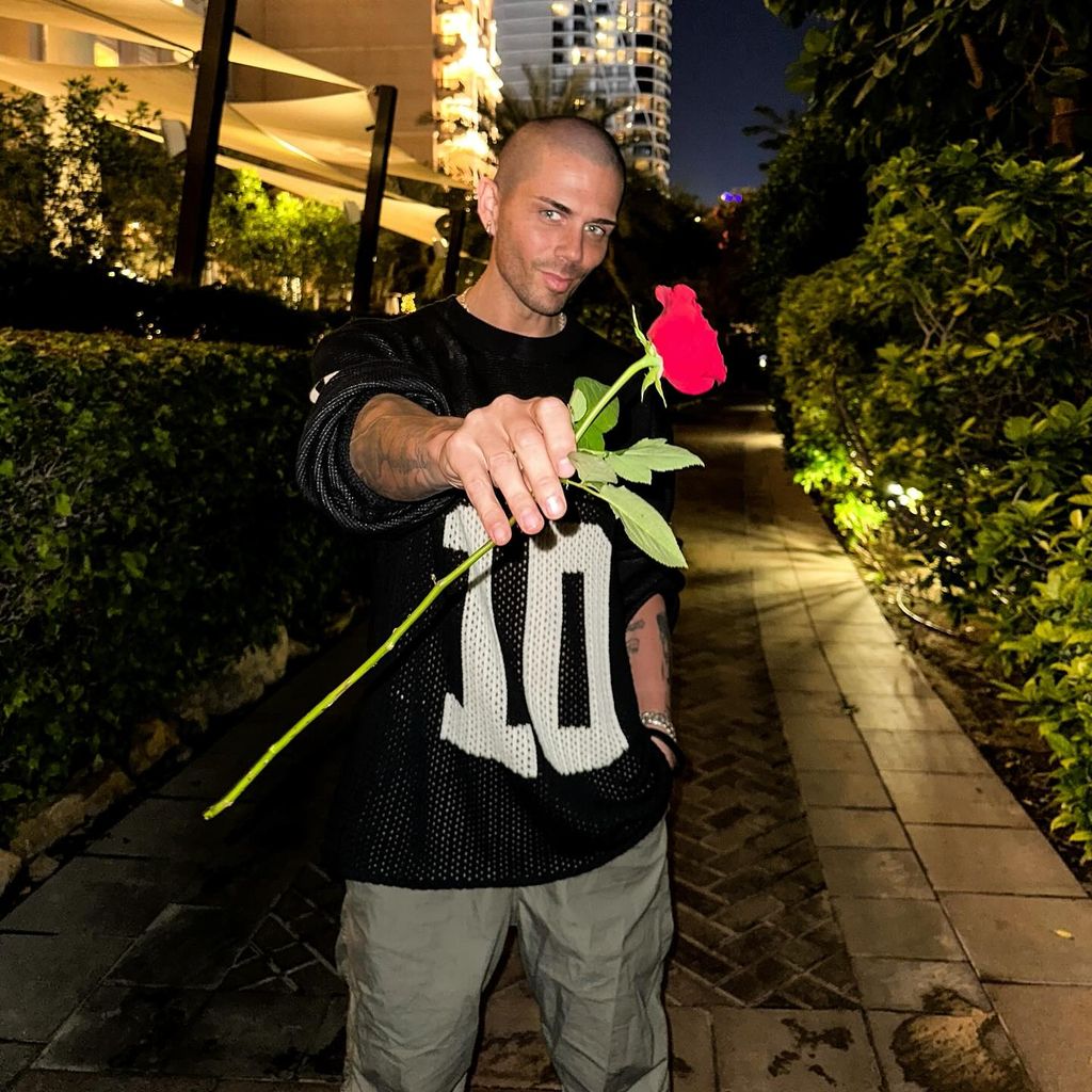 Max George, Sänger