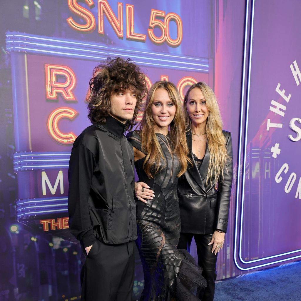 Maxx Morando, Miley Cyrus und Tish Cyrus, Februar 2025