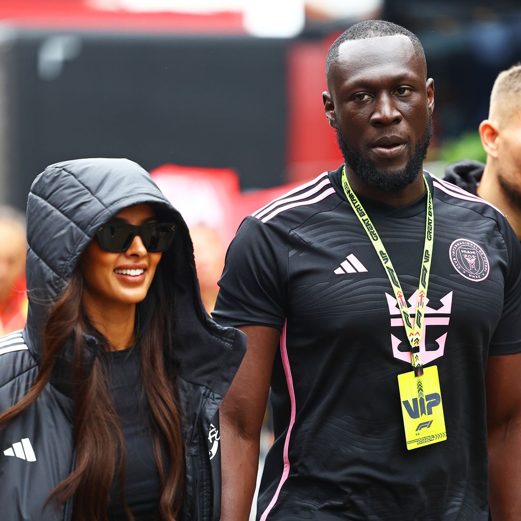 Maya Jama und Stormzy im Juli 2024
