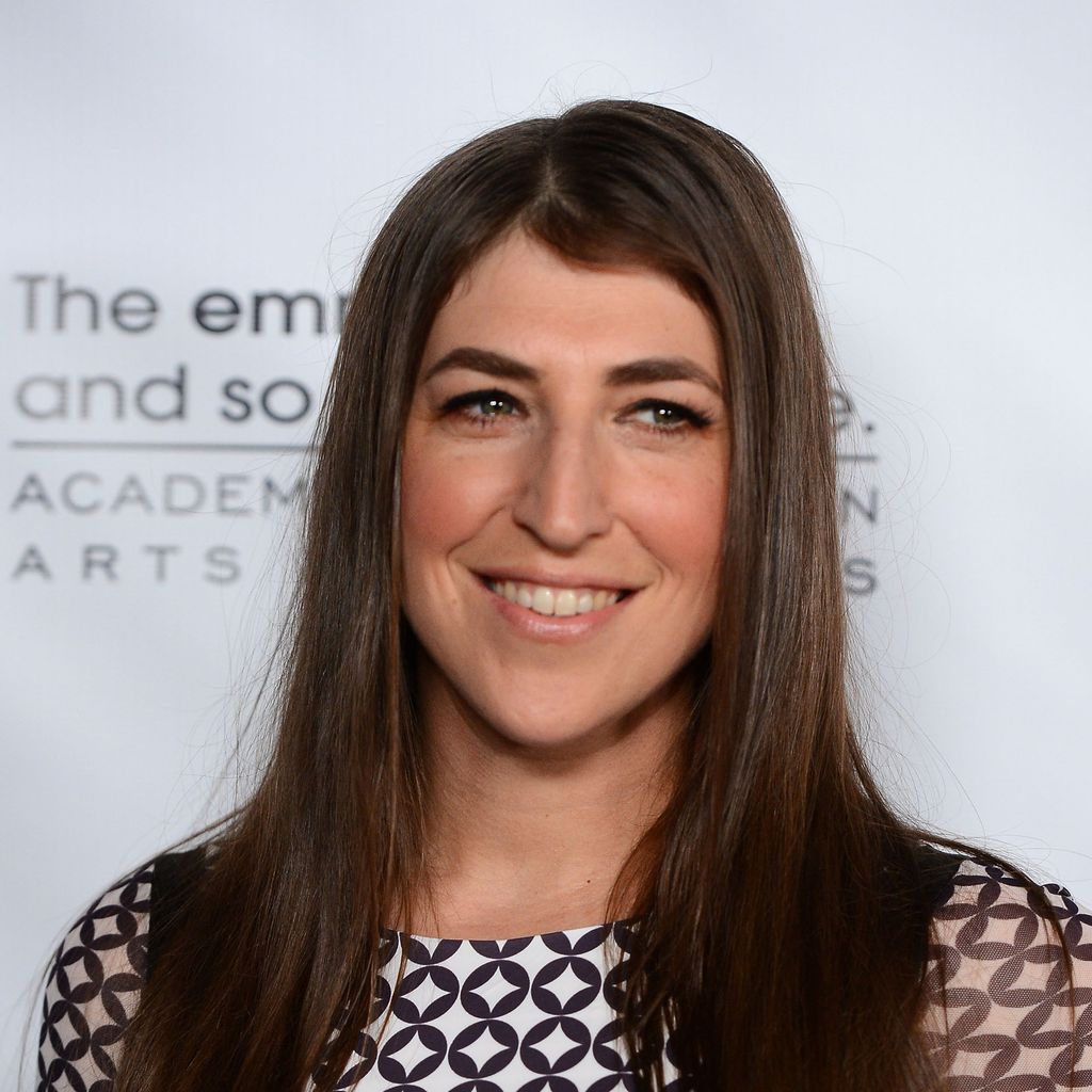 Mayim Bialik bei einer Emmy-Party 2013