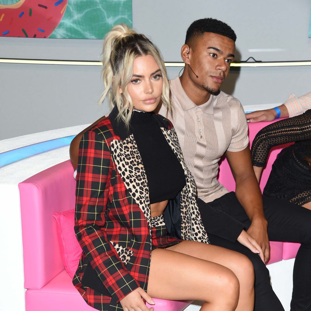 Megan Barton Hanson und Wes Nelson bei einem "Love Island"-Photocall