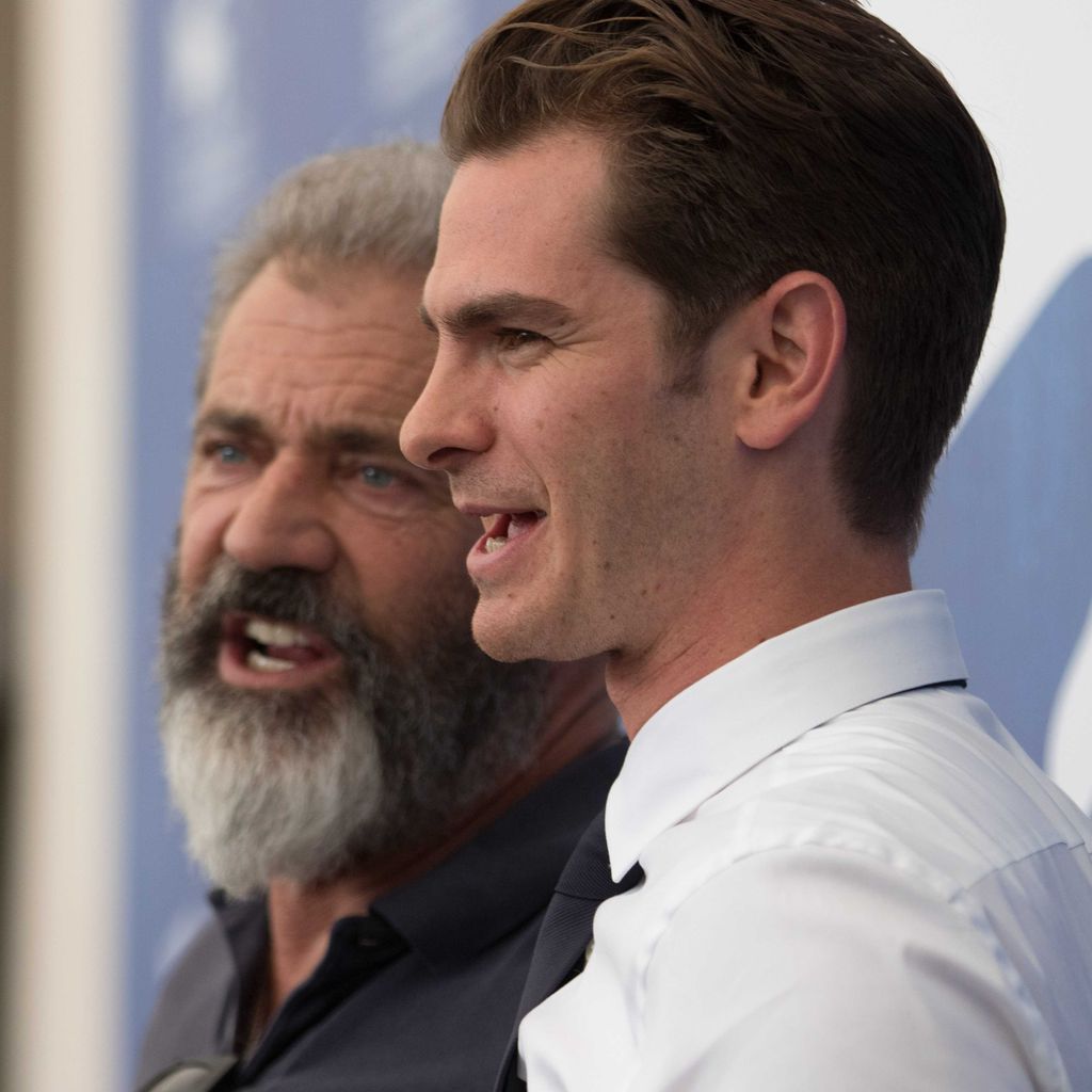 Mel Gibson und Andrew Garfield bei der Premiere von "Hacksaw Ridge" in Venedig