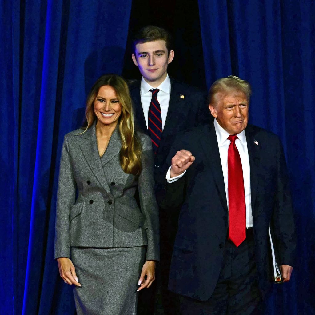 Melania, Barron und Donald Trump, November 2024